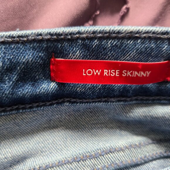 Jeans - Picture 3 of 10